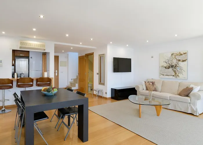 Atico Asante 아파트 아리시페